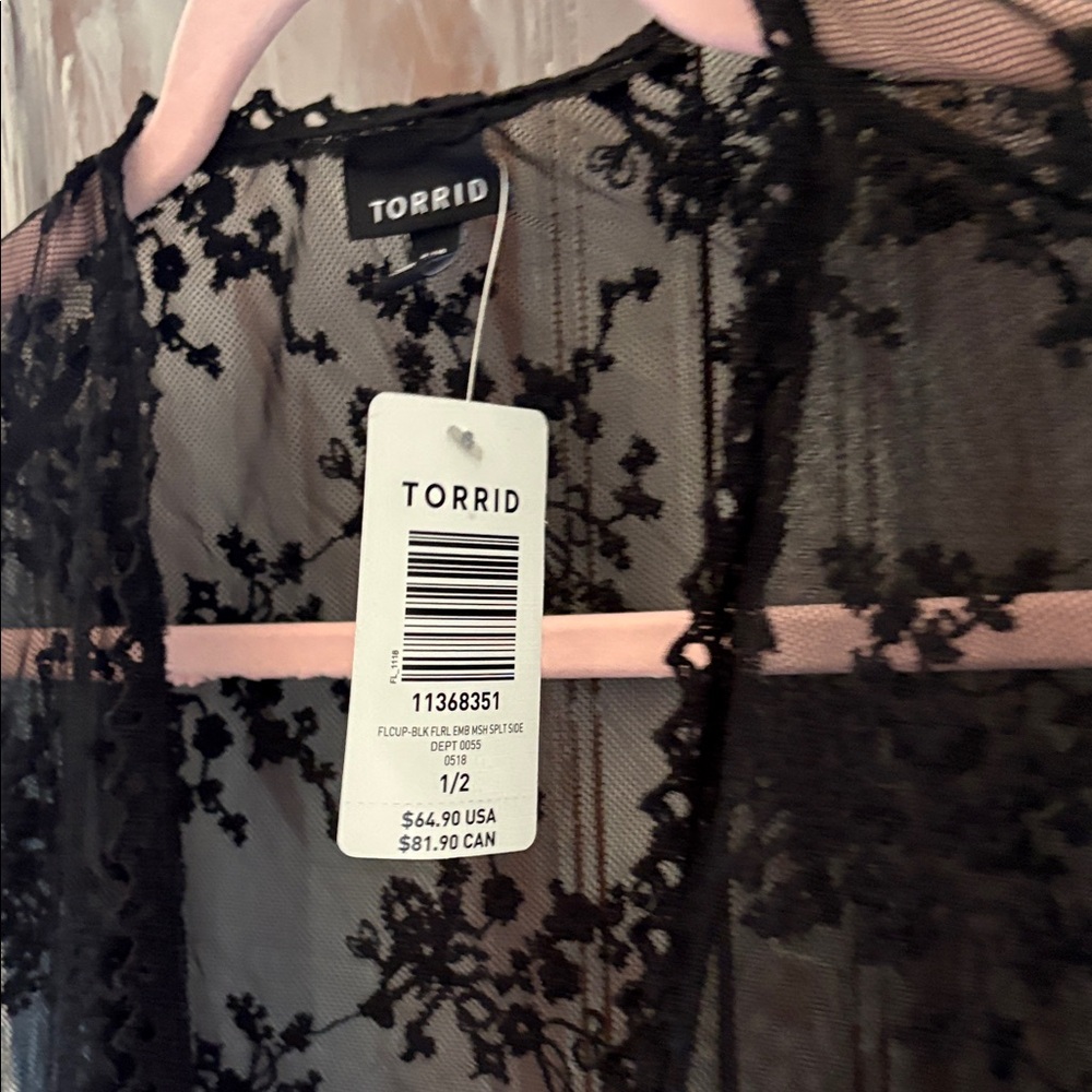 Torrid Black Floral Lace Robe - Picture 5 of 5